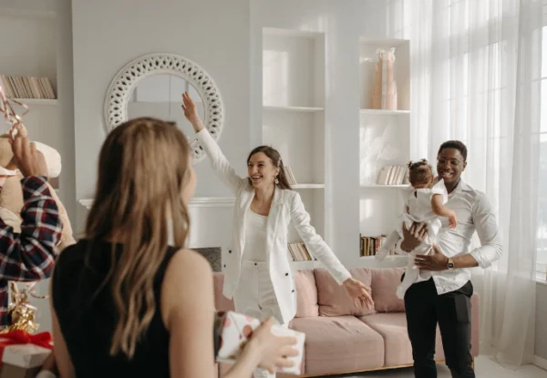 Hosting Guests: Key Tips to Avoid Straining Relationships